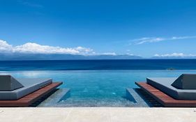 Colonides Retreat Sea & Silence